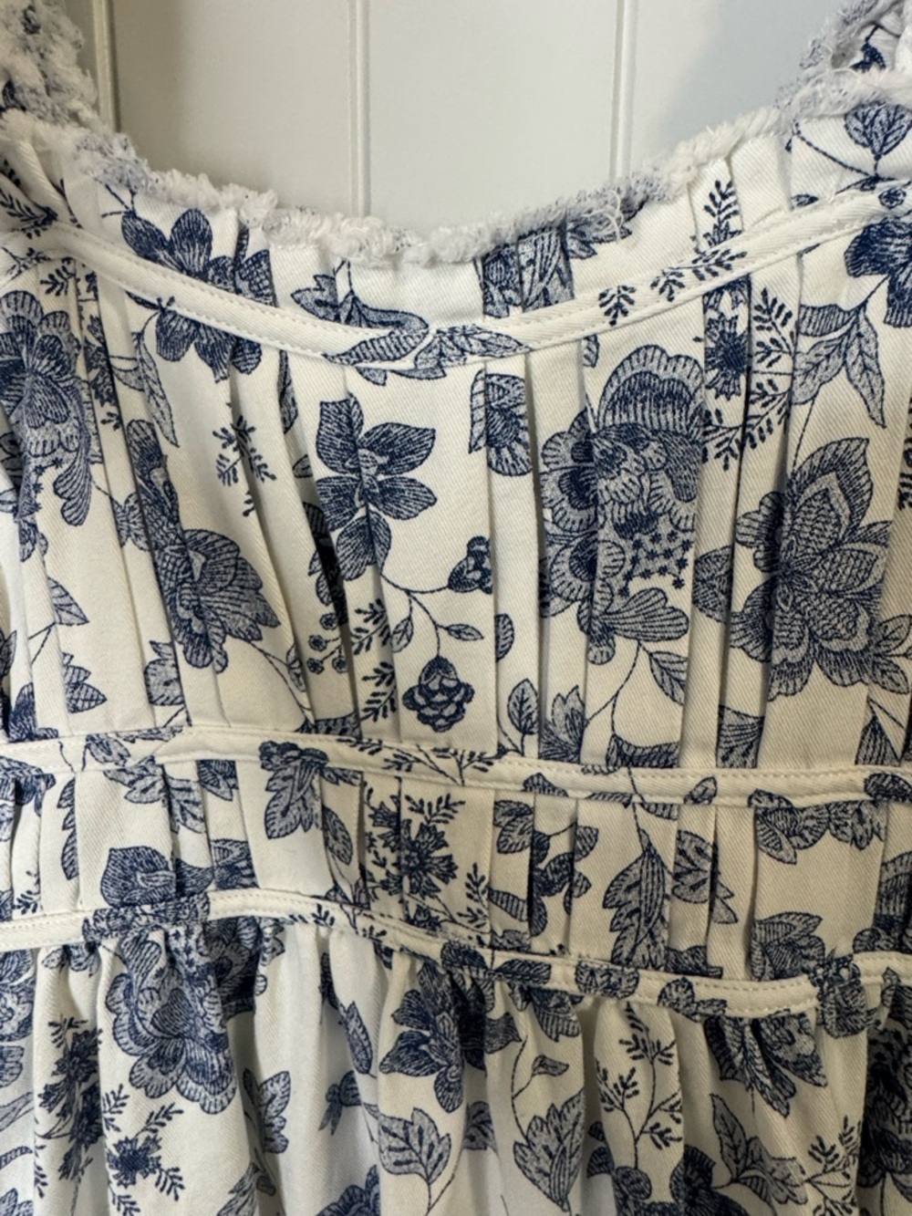 Peach Love California NWT Blue Floral Denim Mini Dress w/ Pockets - Picture 5 of 7